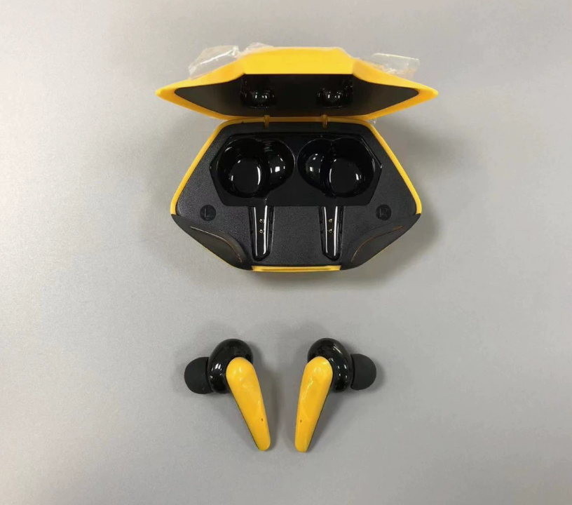 Dual-Mode Gaming Earbuds with Charging Case